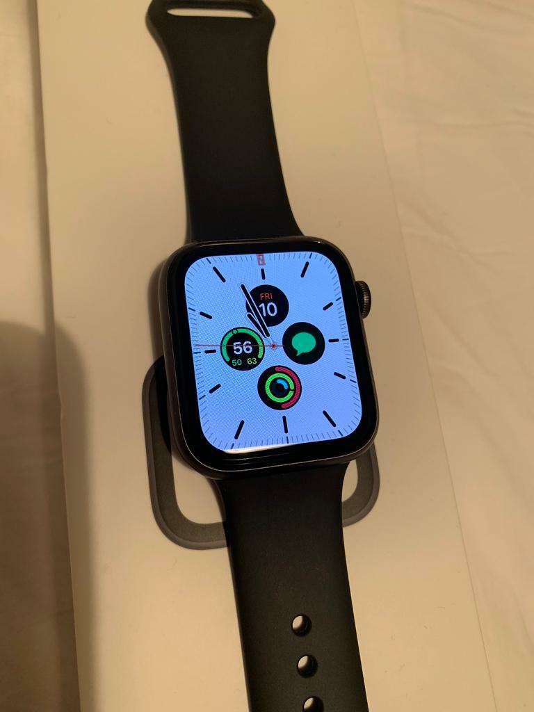 apple watch series 4 gumtree